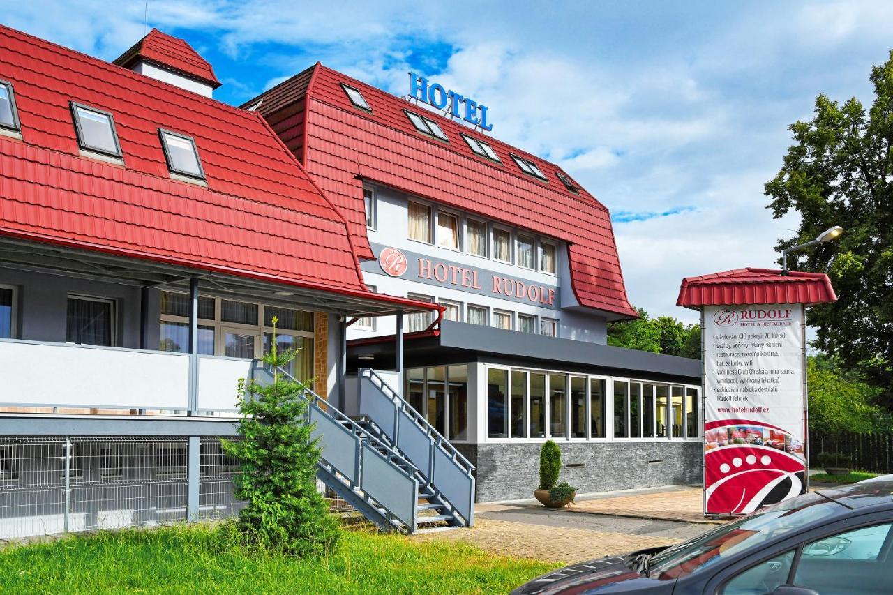 Hotel Rudolf Havířov エクステリア 写真