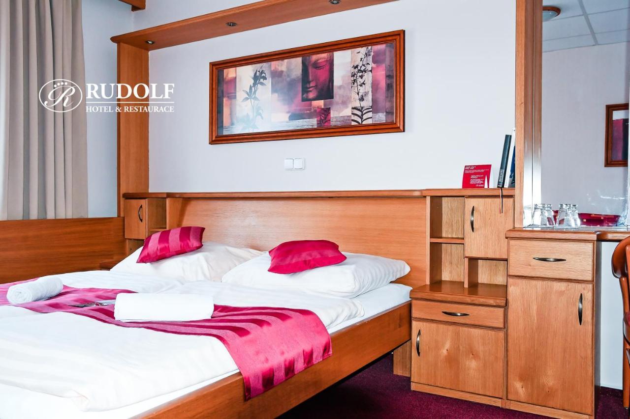 Hotel Rudolf Havířov エクステリア 写真