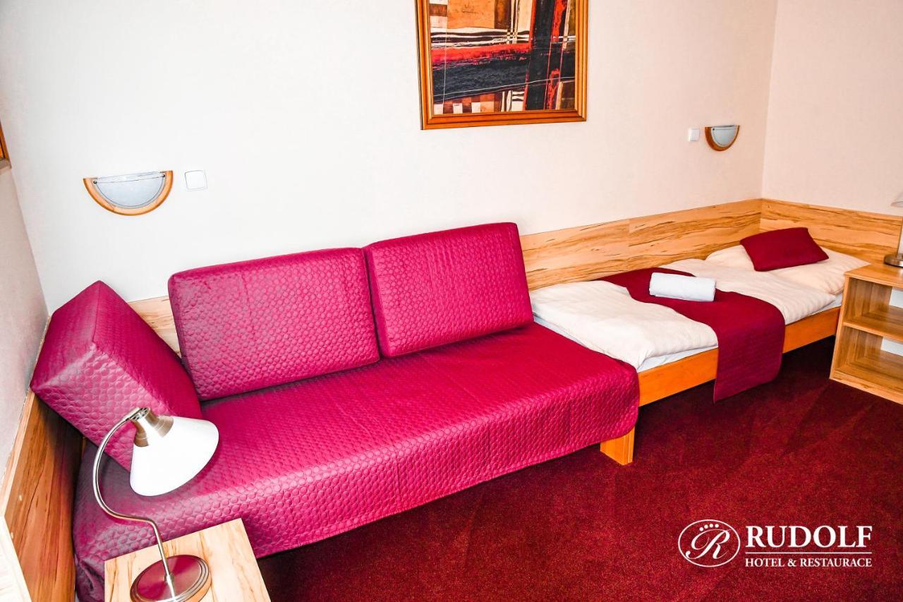 Hotel Rudolf Havířov エクステリア 写真