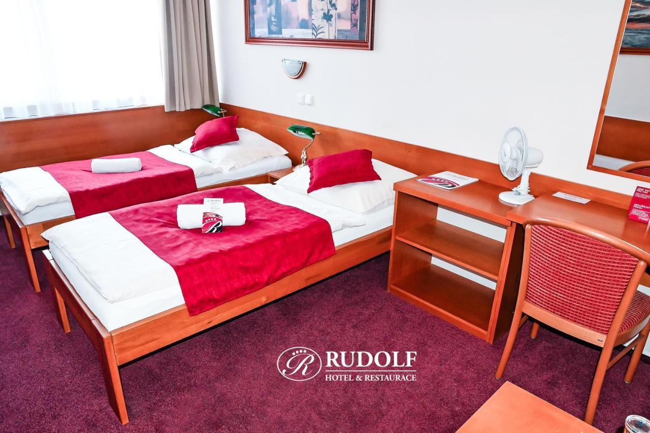 Hotel Rudolf Havířov エクステリア 写真