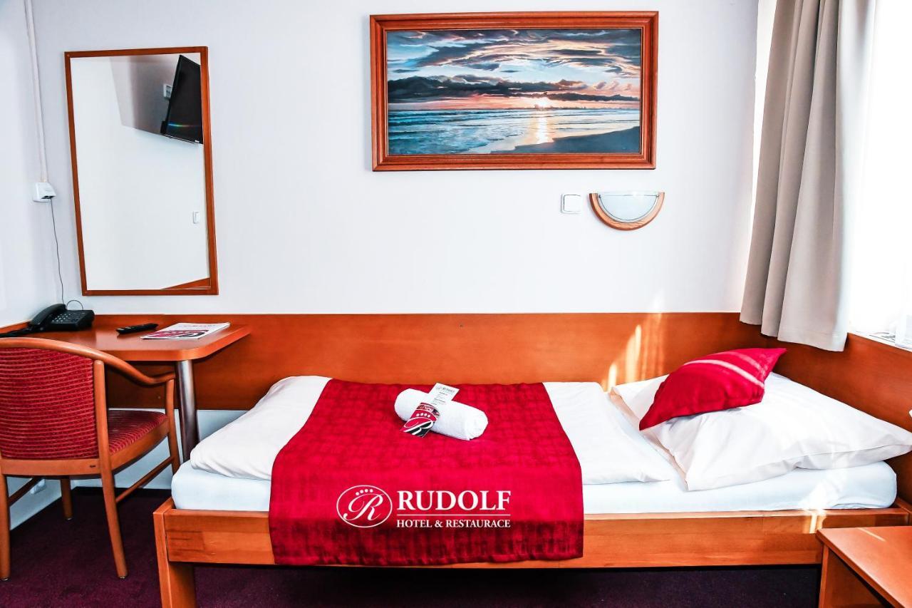 Hotel Rudolf Havířov エクステリア 写真