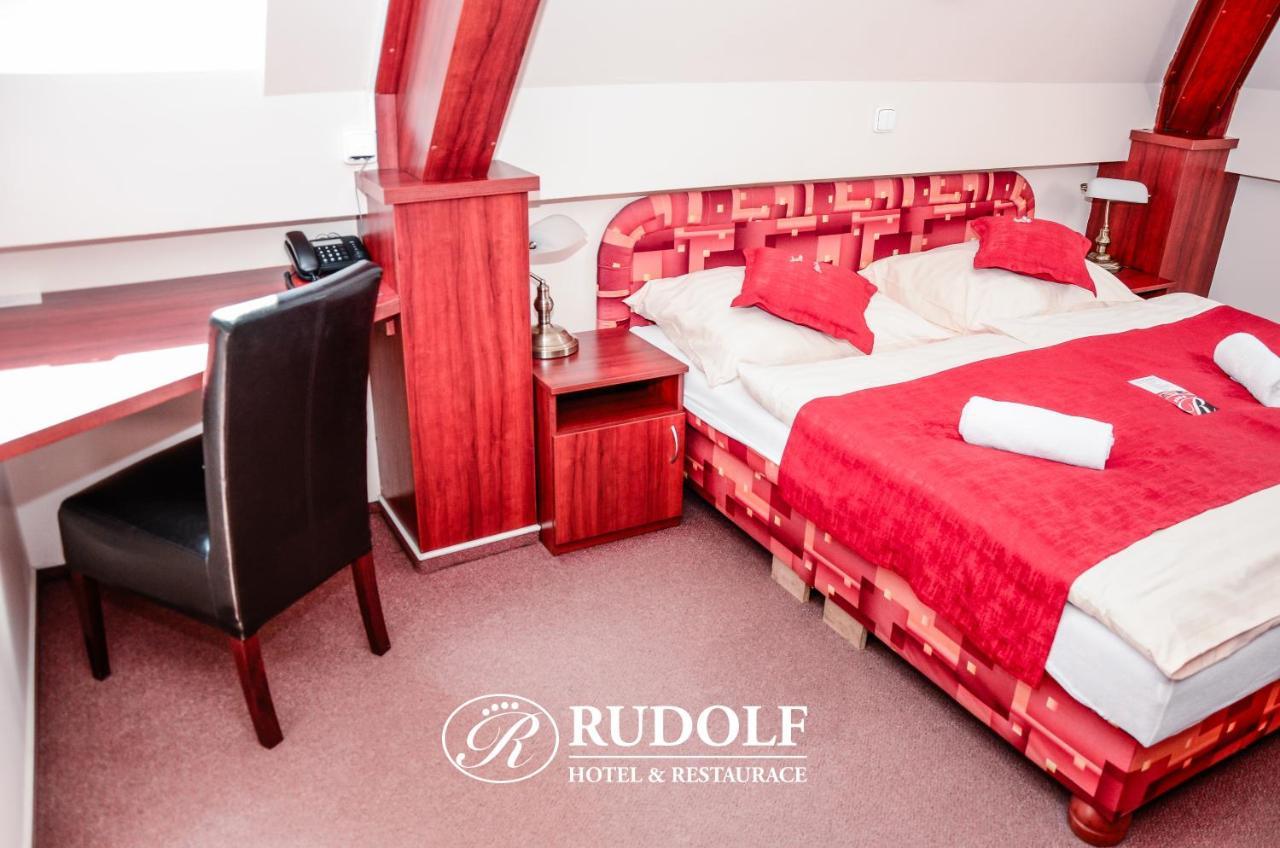 Hotel Rudolf Havířov エクステリア 写真