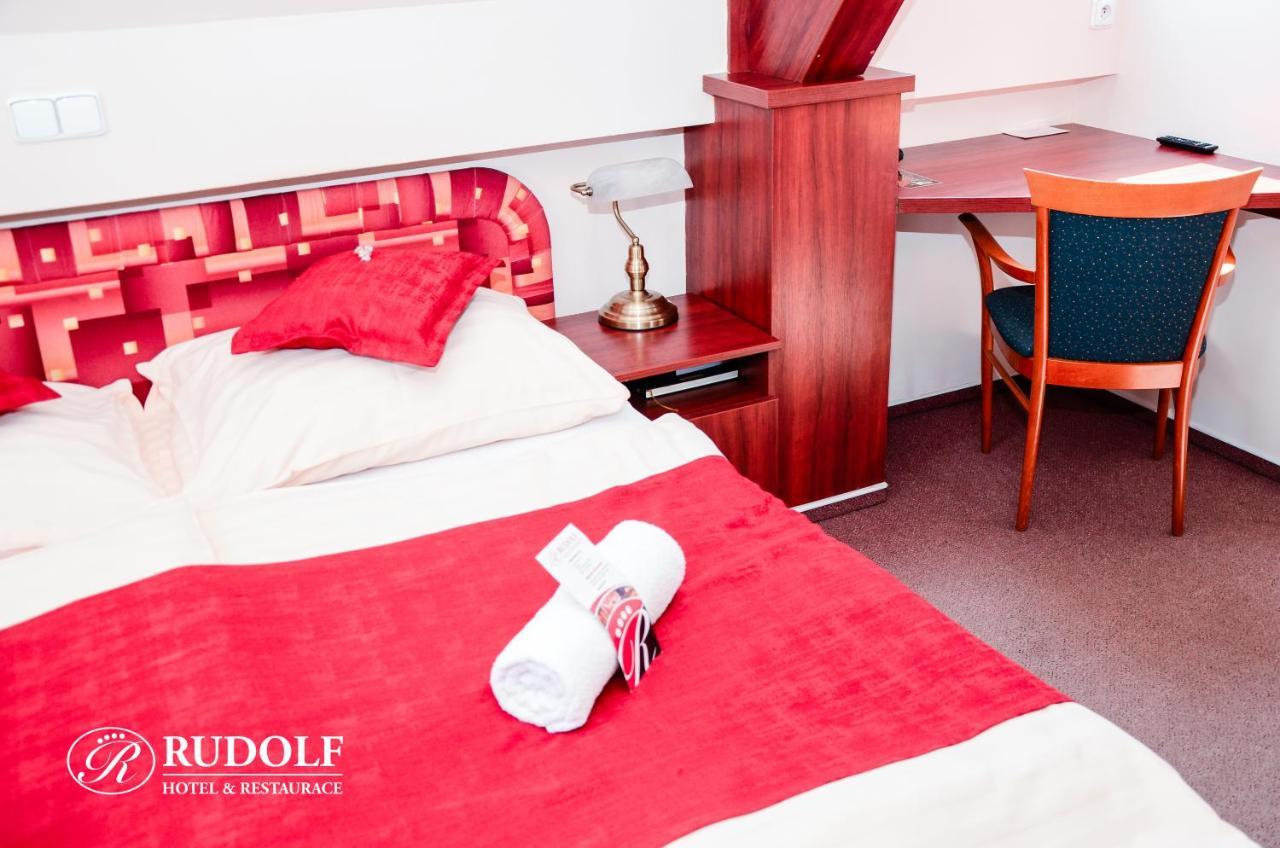 Hotel Rudolf Havířov エクステリア 写真